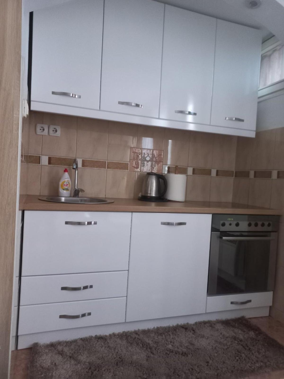 Apartman Rada 2 비옐리나 외부 사진
